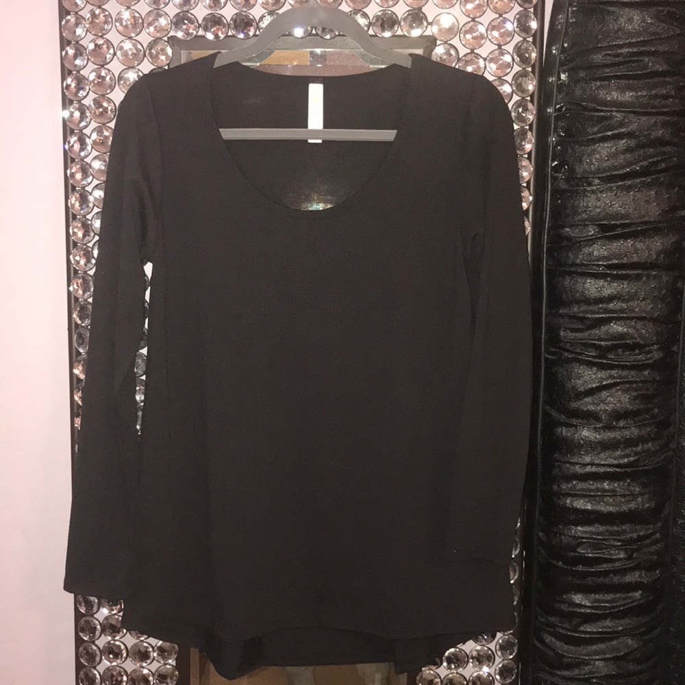 LuLaRoe BLACK Lynnae! Size SMALL
